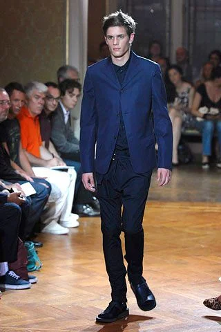 Look 27